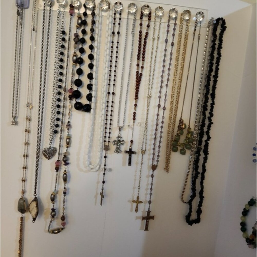 Chic Multi-Color Cross Pendant Necklace Set